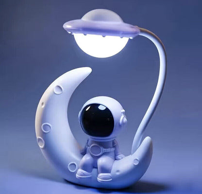 Astronaut Desk Lamp