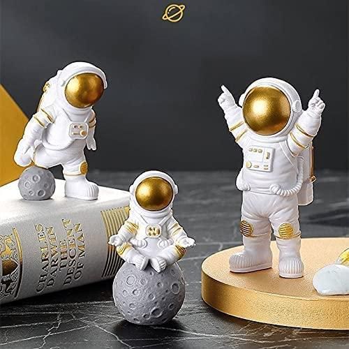 Astronaut Statue Ornament