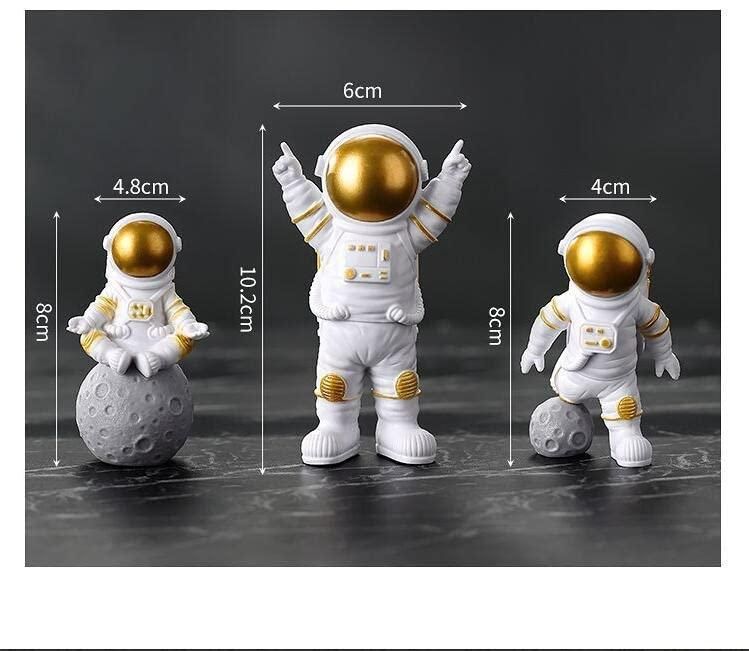 Astronaut Statue Ornament